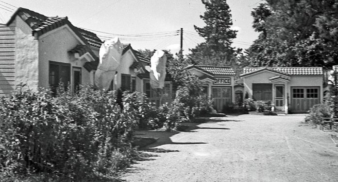 Redwood Motel in 1937