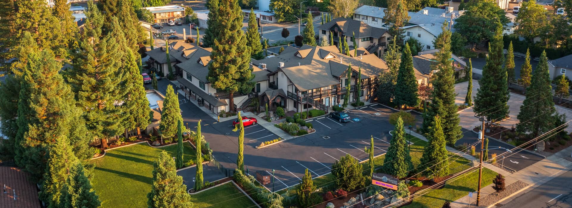 Grants Pass Hotel Redwood Suites